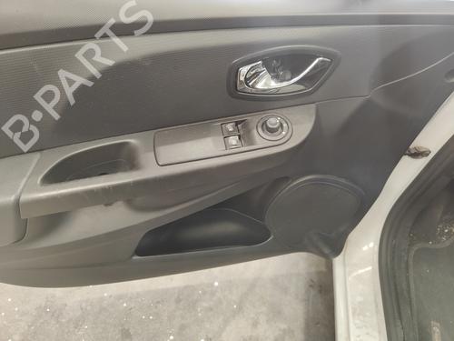 Mass air flow sensor RENAULT CLIO IV (BH_)  | BP27606706M95 