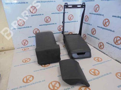 Used Armrest / Center console MERCEDES-BENZ S-CLASS (W220) S 400 CDI (220.028, 220.128) (250 hp) 7154276