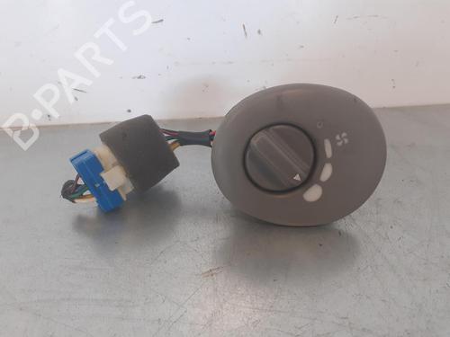 Used Climate control KIA CARNIVAL II (GQ) 2.9 CRDi (144 hp) 7069959