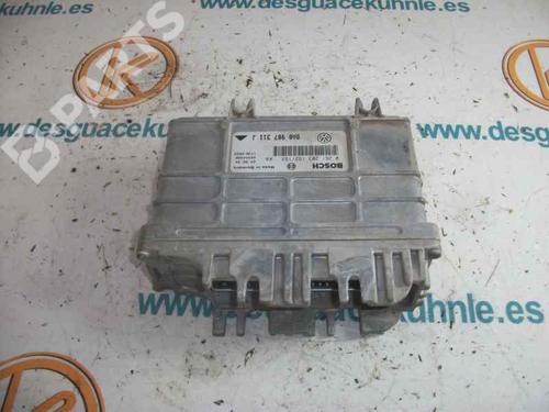 Used Engine control unit (ECU) SEAT CORDOBA (6K1, 6K2) 1.6 i (75 hp) 2448191