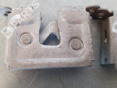 Hood lock BMW 6 (E63) 630 i | BP9743634C133 