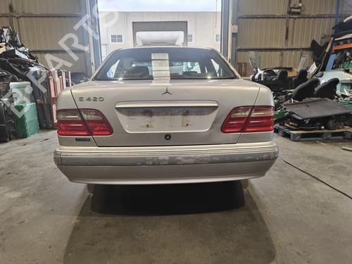 Elektronisk modul MERCEDES-BENZ E-CLASS (W210) E 240 (210.061) | BP26572746M83 