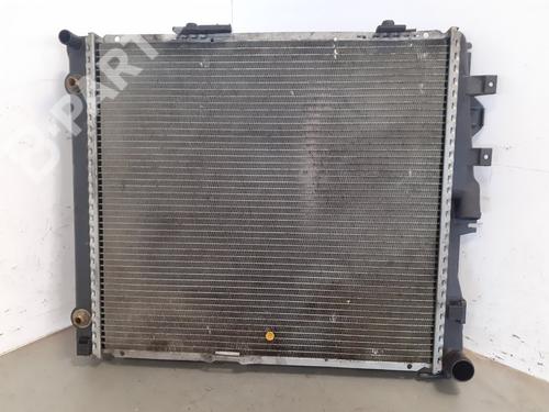 Used Water radiator MERCEDES-BENZ 124 Saloon (W124) [1984-1993]  9364291