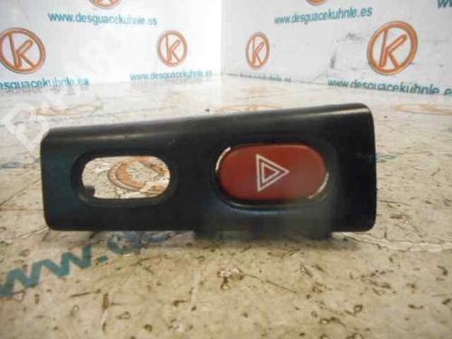 Used Steering column stalk RENAULT LAGUNA I (B56_, 556_) 2.2 dT (B569) (113 hp) 2483846