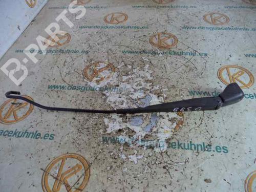 Used Front windshield wiper arm RENAULT MEGANE I Coach (DA0/1_) 1.9 dTi (DA0N) (98 hp) 6632924