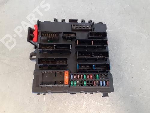 Used Fuse box SAAB 9-3 Cabriolet (YS3D) [1998-2003]  9555842
