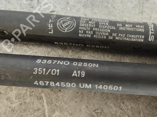 Tailgate lift support FIAT STILO (192_) 1.2 16V (192_XA1B) | BP29736020C138 