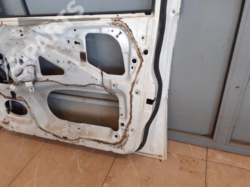 Right front door NISSAN TERRANO II (R20)  | BP9760826C3 