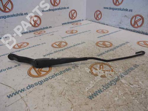 Used Front windshield wiper arm PEUGEOT 206 Hatchback (2A/C) 1.9 D (69 hp) 6631201