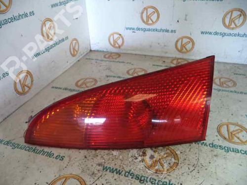 Venstre baglygte FORD FOCUS I (DAW, DBW) 1.6 16V (100 hp) 2472745