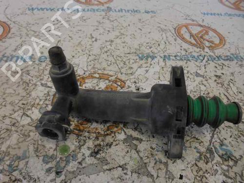 Used Clutch slave cylinder VW POLO (9N_, 9A_) 1.9 SDI (64 hp) 14184597