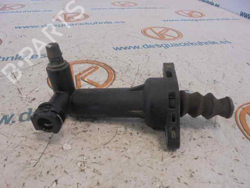 Clutch slave cylinder VW CADDY III Box Body/MPV (2KA, 2KH, 2CA, 2CH) 2.0 SDI | BP14178973M113 