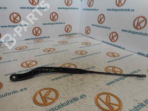 Front windshield wiper arm AUDI A8 D2 (4D2, 4D8) 3.7 quattro | BP3512789C143 