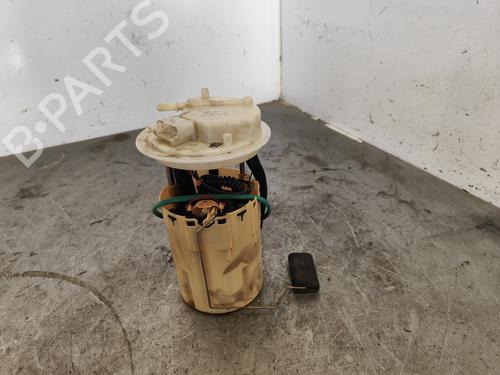Used Fuel pump MERCEDES-BENZ C-CLASS Coupe (CL203) C 220 CDI (203.708) (150 hp) 29736007