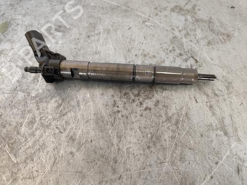 Injector AUDI A8 D3 (4E2, 4E8) 3.0 TDI quattro | BP27161313M100 