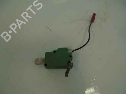 Used Antenna/Base MERCEDES-BENZ S-CLASS (W220) S 320 CDI (220.026, 220.126) (197 hp) 14187131