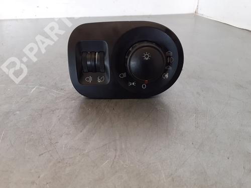 Used Headlight switch SEAT TOLEDO III (5P2) [2004-2009]  8120794