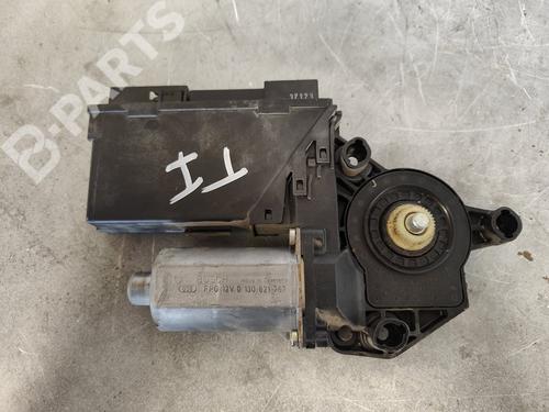 Rudehejsemotor bagstkærm venstre AUDI A4 B6 (8E2) 1.8 T | BP10993125E23 