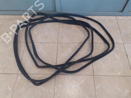 Used Rubber door seal MERCEDES-BENZ E-CLASS (W211) E 270 CDI (211.016) (177 hp) 14188607