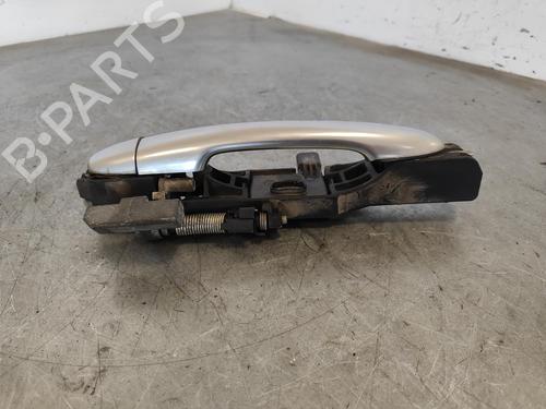 Used Rear left exterior door handle RENAULT LAGUNA II (BG0/1_) [2001-2007]  13218188