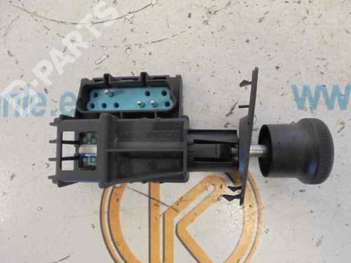 Used Headlight switch BMW 3 Compact (E36) 316 i (102 hp) 4593288