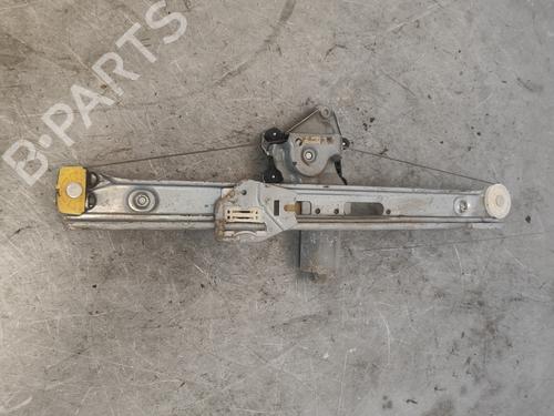 Elevador vidro trás esquerdo BMW 3 (E46) 320 d (136 hp) 31157194