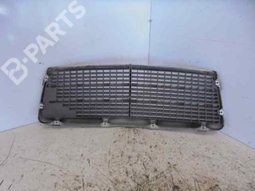 Grille MERCEDES-BENZ C-CLASS (W202)  | BP6120435C40 