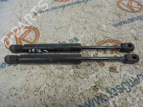 Used Hood lift support OPEL VECTRA B Hatchback (J96) 2.0 DTI 16V (F68) (101 hp) 14181846