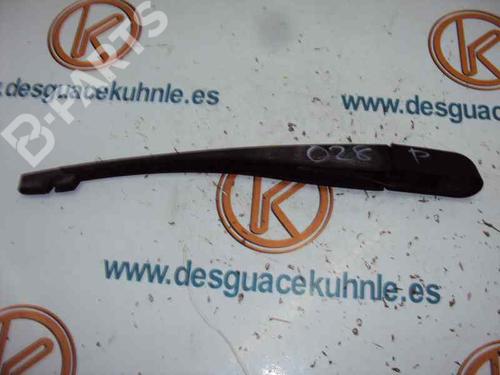 Used Rear windshield wiper arm PEUGEOT 206 Hatchback (2A/C) 1.4 HDi eco 70 (68 hp) 6632104