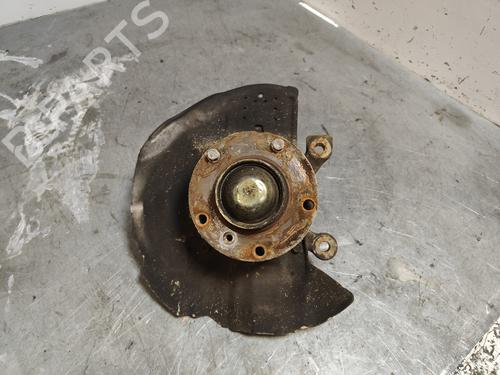 Used Left front steering knuckle Left front steering knuckle BMW 3 (E46) 320 i (170 hp) 33126968 33126968