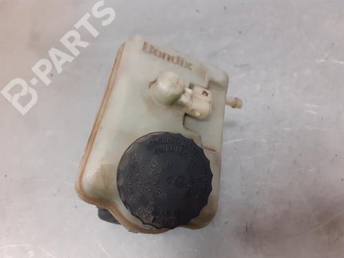 Brake master cylinder MERCEDES-BENZ VITO Van (W638) 112 CDI 2.2 (638.094) | BP8894221M77 