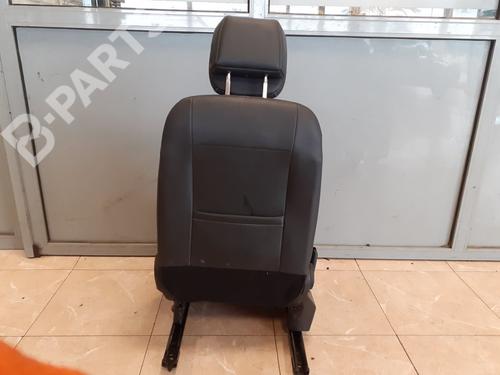 Right front seat RENAULT MEGANE III Hatchback (BZ0/1_, B3_) 1.2 TCe (BZ2B, BZ11) | BP9458906C16 
