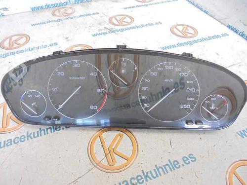 Used Instrument cluster PEUGEOT 607 (9D, 9U) 2.2 HDi (133 hp) 2447532