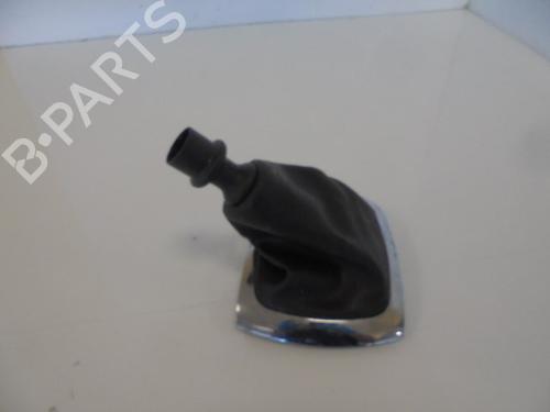 Used Shift knob Shift knob RENAULT MEGANE III Hatchback (BZ0/1_, B3_) 1.5 dCi (BZ09, BZ0D, BZ1W, BZ29, BZ14) (110 hp) 14187024 14187024