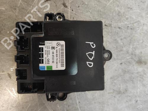 Used Comfort control module MERCEDES-BENZ A-CLASS (W169) [2004-2012]  17151800