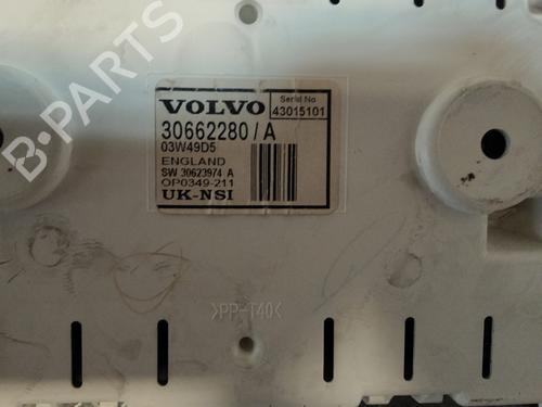 Instrument cluster VOLVO V40 Estate (645) 2.0 | BP26291324C47 