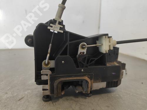 Used Front right lock OPEL VECTRA C (Z02) [2002-2009]  11863074