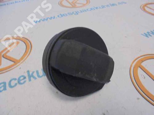 Used Fuel flap Fuel flap SEAT LEON (1P1) 1.9 TDI (90 hp) 10270147 10270147