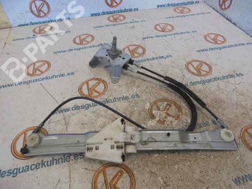 Rudehejsemekanisme venstre bagtil SMART FORFOUR (454) 1.3 (454.031) (95 hp) 2473946