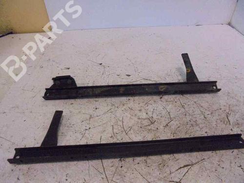 Crossmember SUZUKI GRAND VITARA I (FT, HT) 2.5 V6 24V 4x4 (TD62, SQ625) | BP6631984C162 