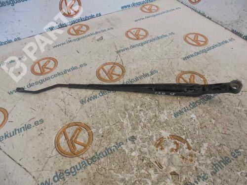 Front windshield wiper arm TOYOTA COROLLA (_E12_) 1.6 VVT-i (ZZE121_, ZZE121R) | BP6631353C143 