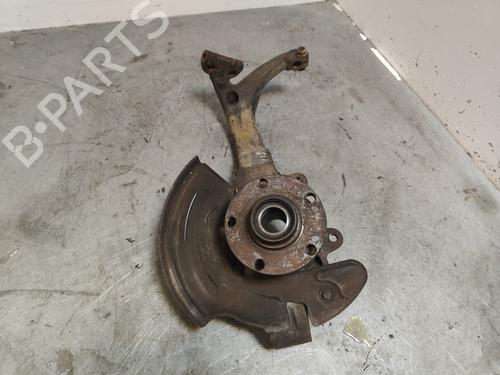 Venstre Styrespindel lagerhus AUDI A4 B5 Avant (8D5) 2.5 TDI (150 hp) 31157209