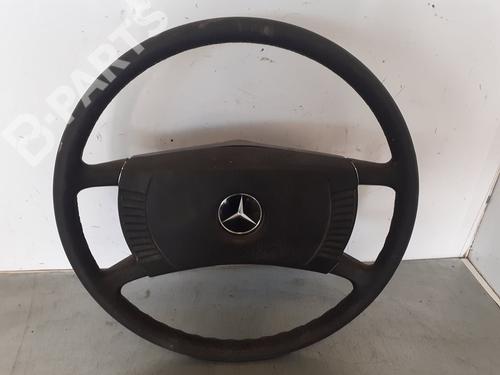 Lenkrad MERCEDES-BENZ /8 (W115) 220 D (115.110) (60 hp) 7544042