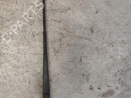 Used Front windshield wiper arm FORD ORION III (GAL) 1.8 i 16V (105 hp) 29937727
