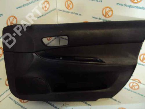 Panneau de porte avant droite NISSAN PRIMERA (P11) 1.6 16V (99 hp) 2477720