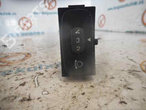 Hovedlysbryter RENAULT LAGUNA II (BG0/1_) 1.9 dCi (BG1A, BG1V) 8200147868 |