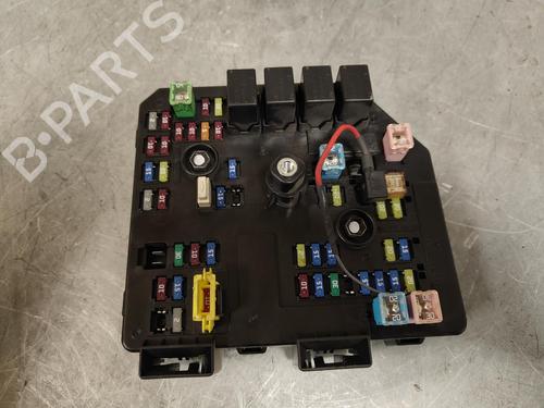 Used Fuse box CHEVROLET CAPTIVA (C100, C140) [2006-2025]  12515611