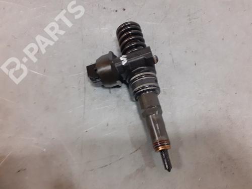Used Injector VW TOUAREG (7LA, 7L6, 7L7) [2002-2013]  8877001