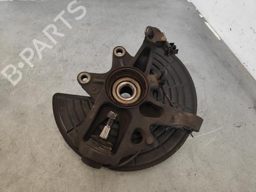 Used Right front steering knuckle MERCEDES-BENZ M-CLASS (W163) ML 270 CDI (163.113) (163 hp) 15670989