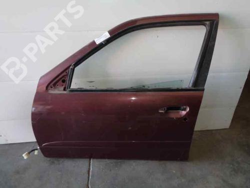 Used Left front door NISSAN PRIMERA (P11) 2.0 TD (90 hp) 2495148